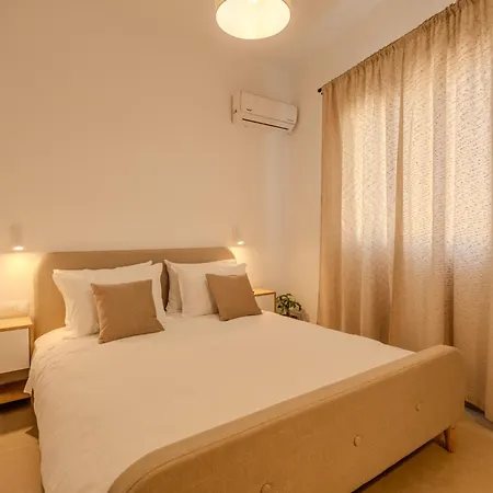 Celestial Acropolis View Apartman