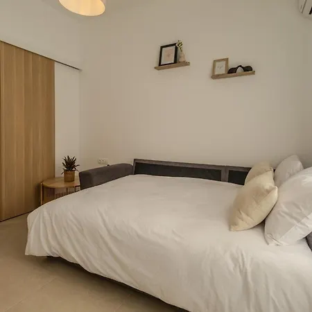 Celestial Acropolis View Apartman *