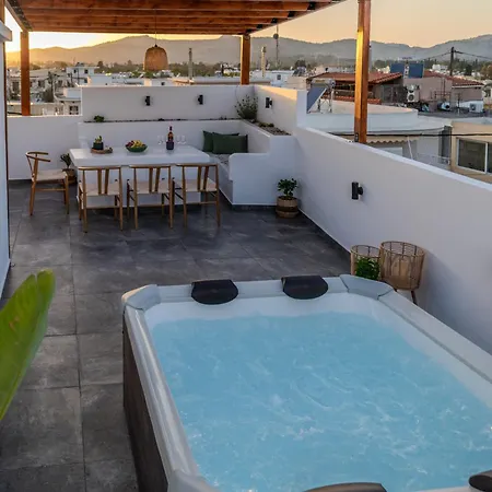 Апартаменты Celestial Acropolis View *