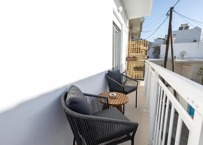 Celestial Acropolis View 公寓