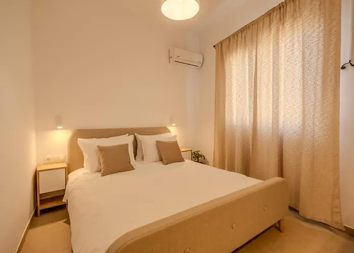 Celestial Acropolis View 公寓